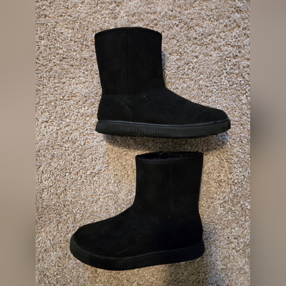 Cat & Jack Black Kids Boots